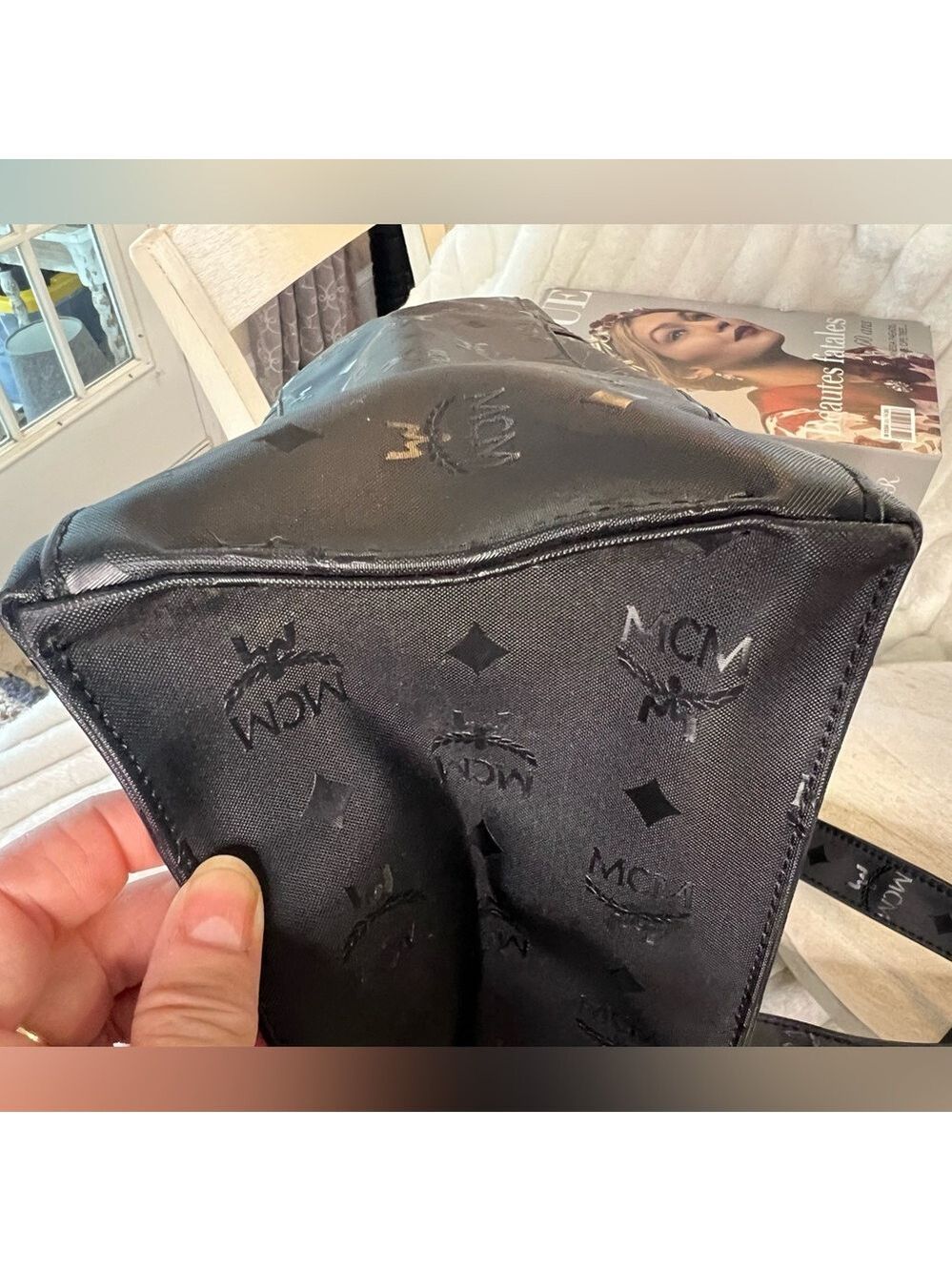MCM Black Zipper Tote - Picture 10 of 14